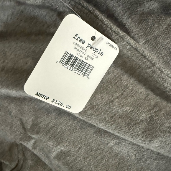 Free People - Picture 10 of 11